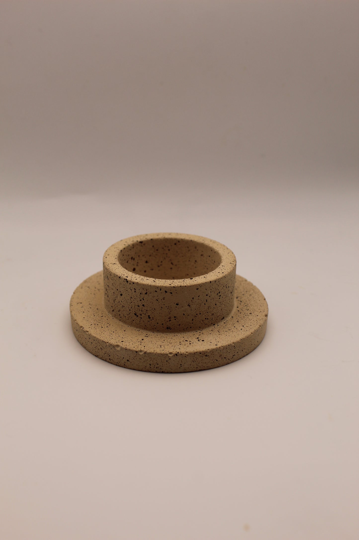 Jesmonite Tealight Candle Holder - Beige/Red Oxide