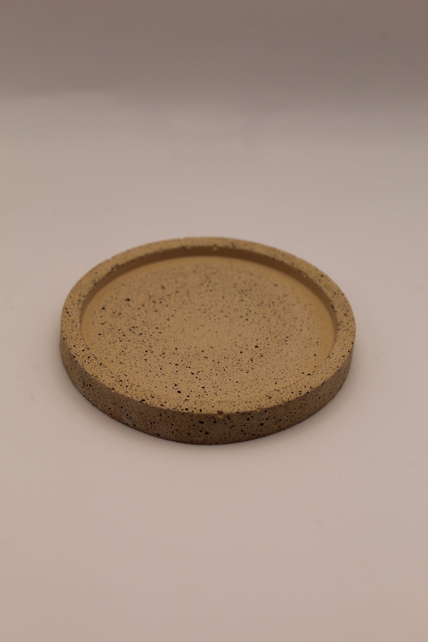 Small Jesmonite Trinket Tray - Beige/Red Oxide