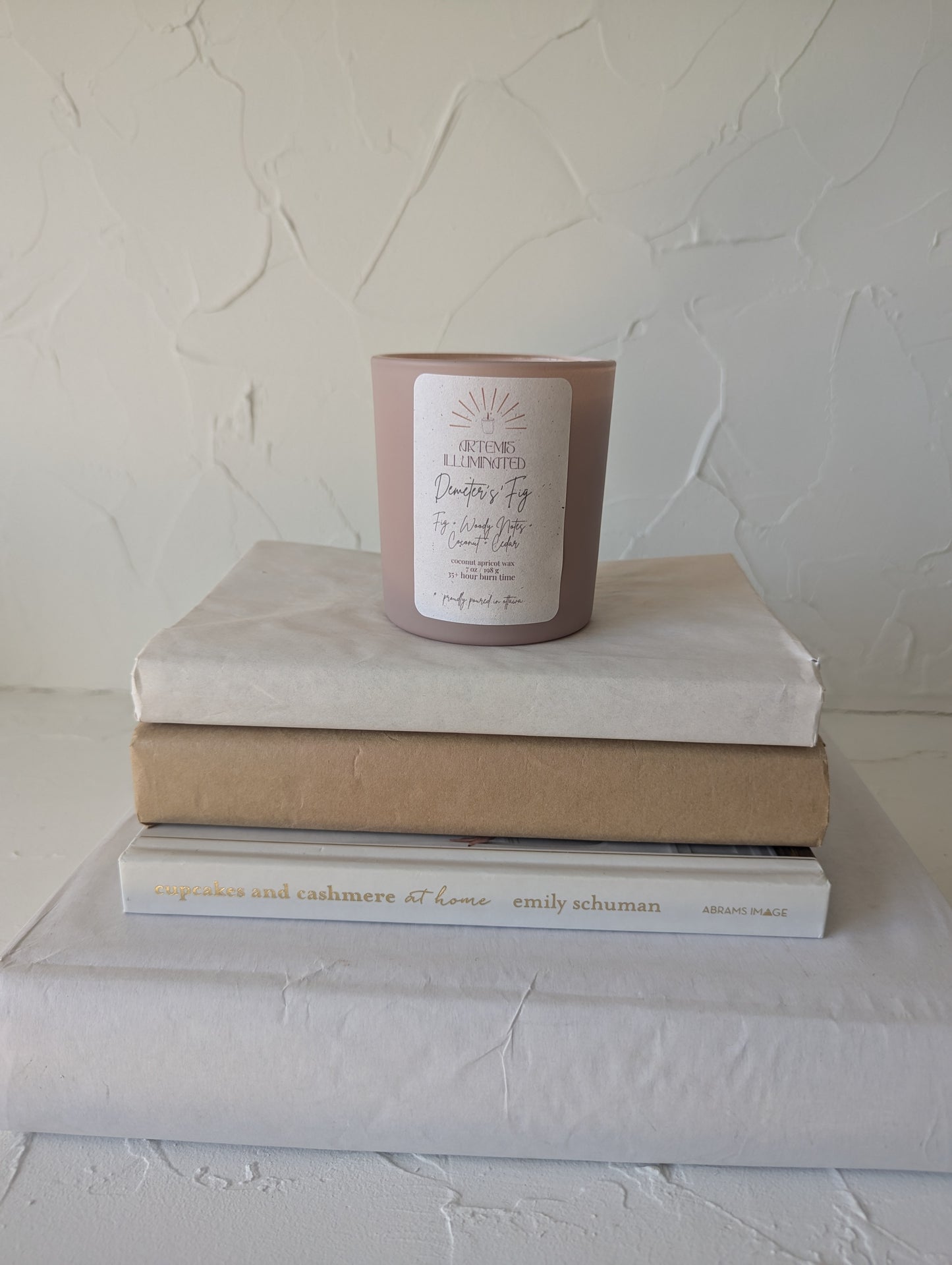 Demeter's Fig- 7 oz Coconut Apricot Wax Candle