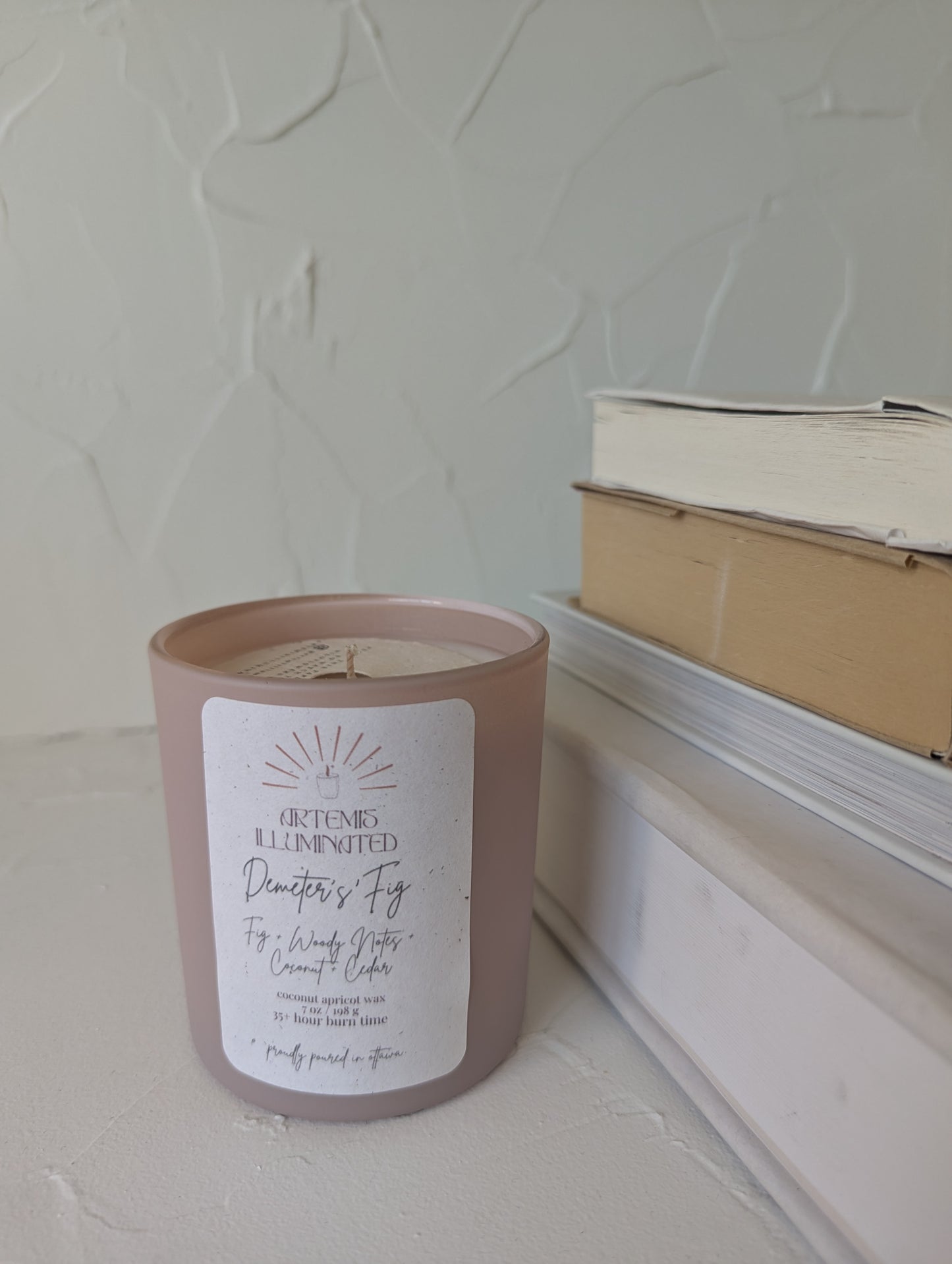 Demeter's Fig- 7 oz Coconut Apricot Wax Candle
