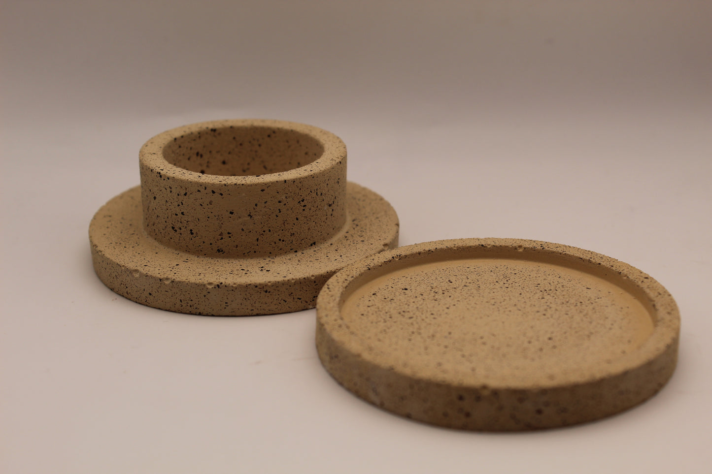 Small Jesmonite Trinket Tray - Beige/Red Oxide